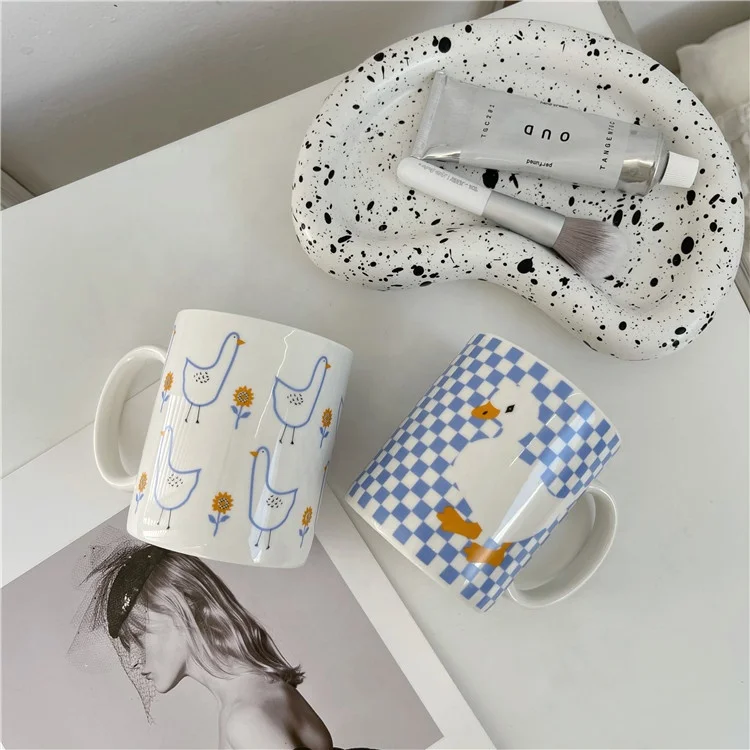

Korean ins wind cute cartoon retro duck mugs cream ceramic coffee cup girl mug milk breakfast couple cup
