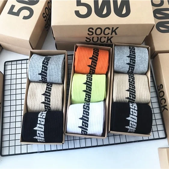 

Olian high quality Custom Fashion Brand Cotton Socks Skateboard sports Yeezy 350 500 calabasas socks with box for men, 6 colors available