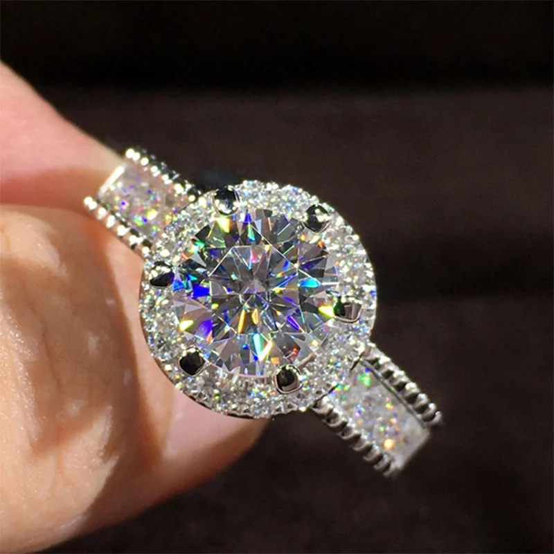 

New Trendy Engagement Rings with Cubic Zircon Stone for Women Brilliant Wedding Bands Jewelry Party Fashion Accessories, Picture shows