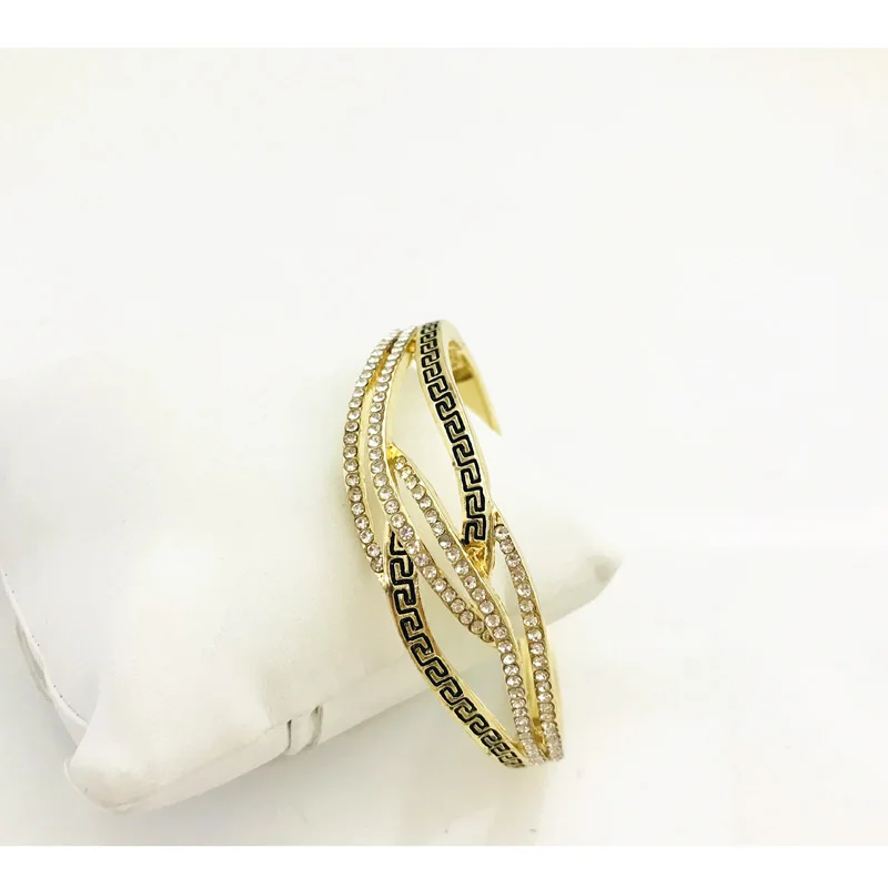 

Gold Color Full Rhinestone Cuff Bracelet Bangle For Women Arabic Ethnic Wedding Party Jewelry Morocco and Algeria Bridal Gift, Gold and silver