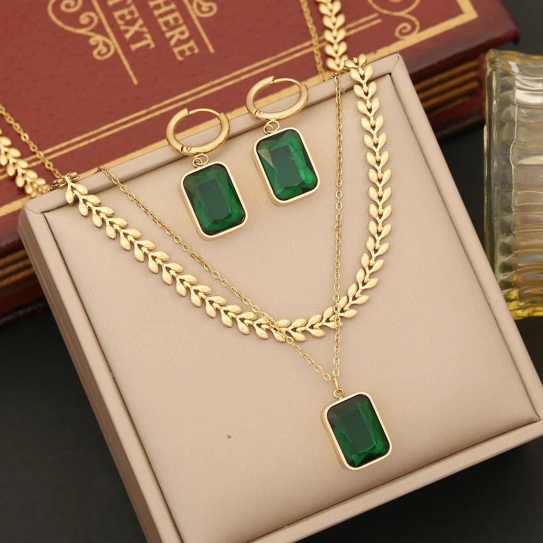 

18k Gold Plated Fine Luxury Emerald Jewelry Sets Stainless Steel Zirconia CZ Cuban Necklace Bracelet Earrings Indian for Women