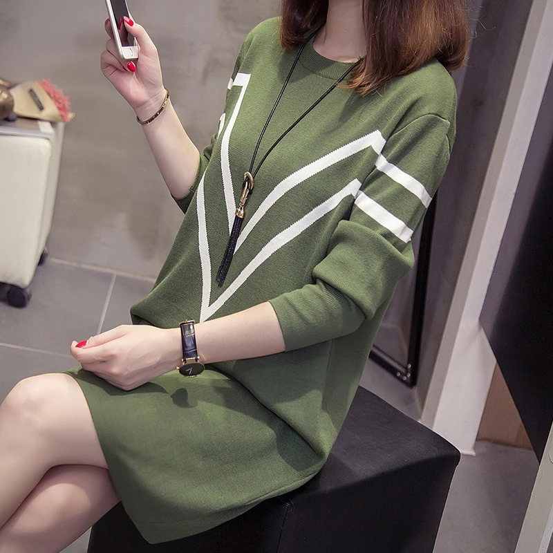 

Hot sale classic crew neck letter V print middle long women sweater