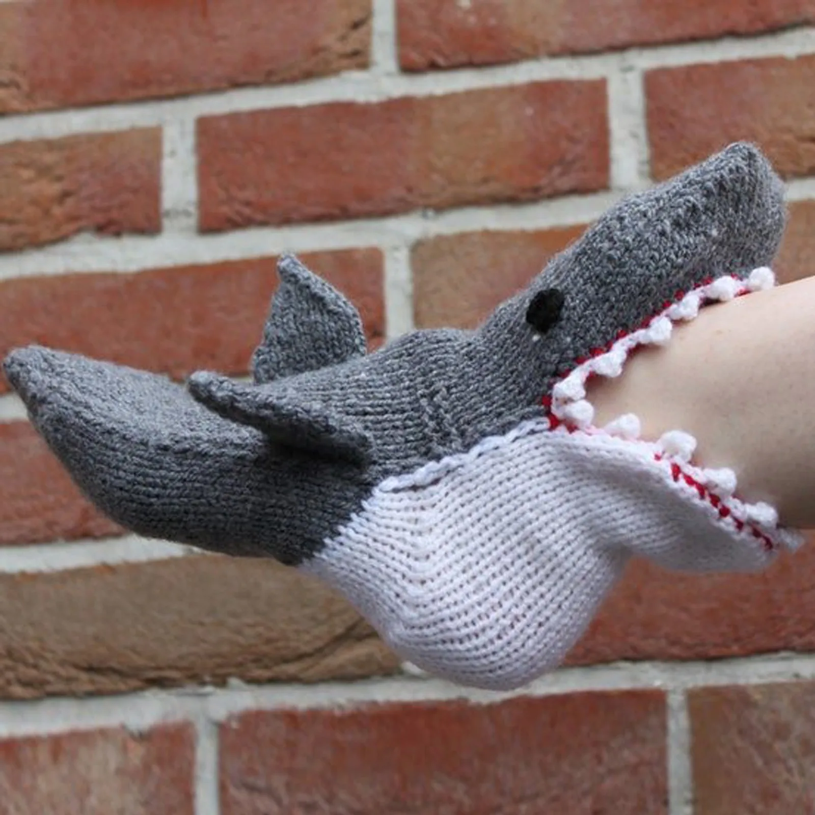 

In stock 3D Funny Crocodile Unisex Animal Carp Shark Chameleon Animal Pattern Alligator knit Socks, Custom color
