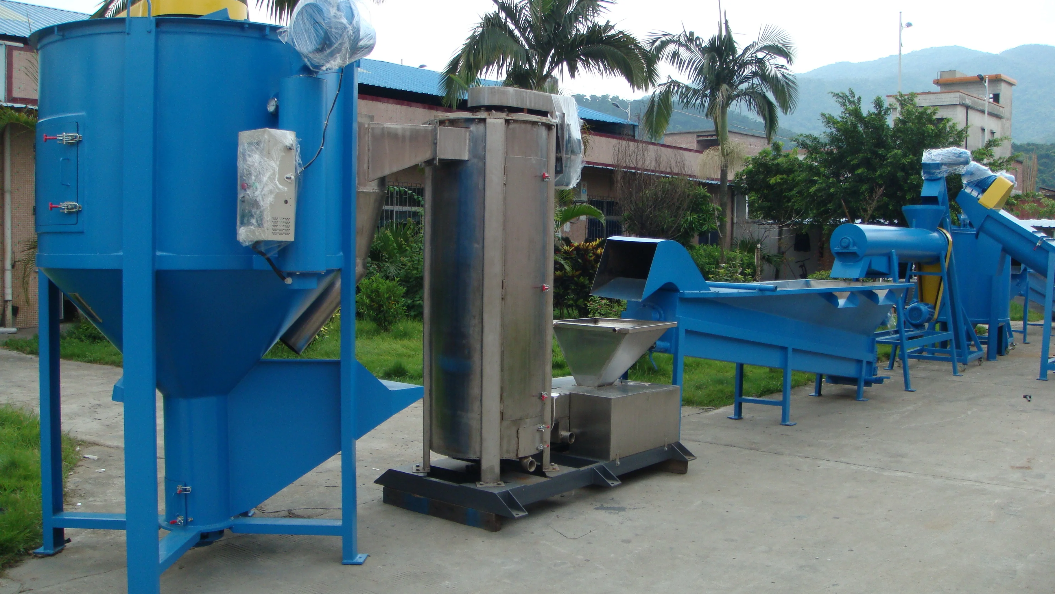 
PET bottle plastic recycling machines/PET Flakes washing production line 300kg/hr-2000Kg/hr 