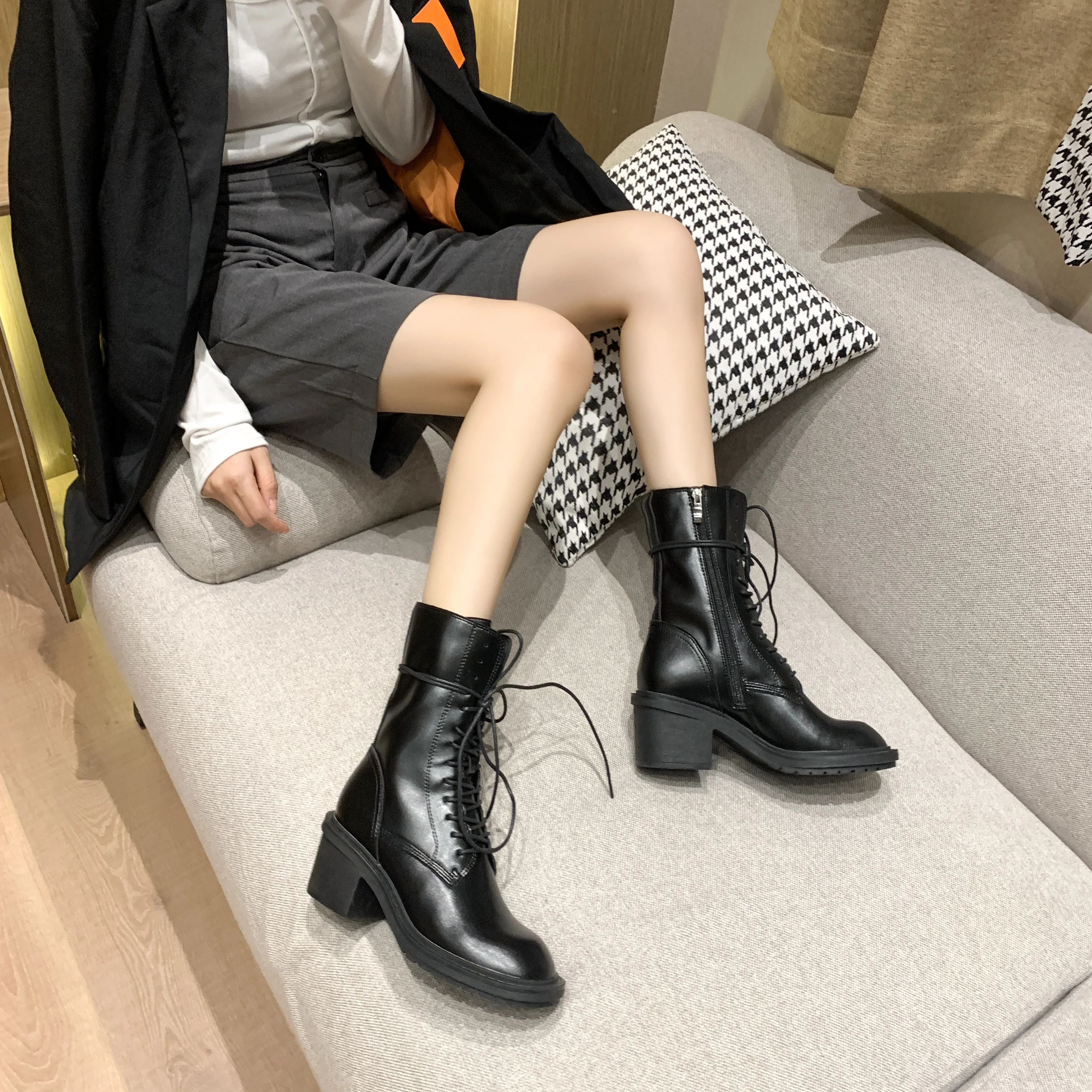 

Women Winter Autumn Black Midi Height Thicken Heel Height Increasing Boots