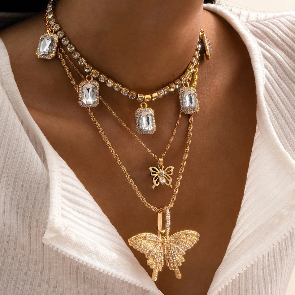 

Hip Hop Rhinestone Butterfly Pendant Necklace Women Twisted Chain Multilayer Bling Crystal Choker Necklace Punk Jewelry, Customized color