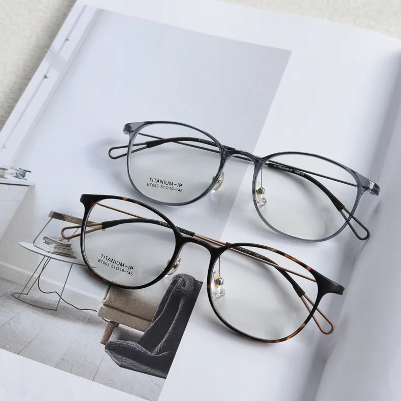 

2023 Custom Small Fresh Myopia Lens Spectacle Frame Men Women TR90 Flat Light Lens Matching Degree Optical Glasses