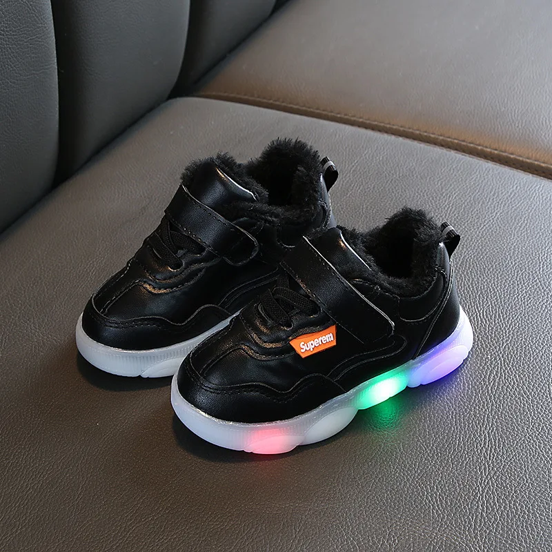 

High-quality Kids Winter Sneakers Children Casual Shoes Boys and Girls Shoes With Light Flashing Led, Black white pink