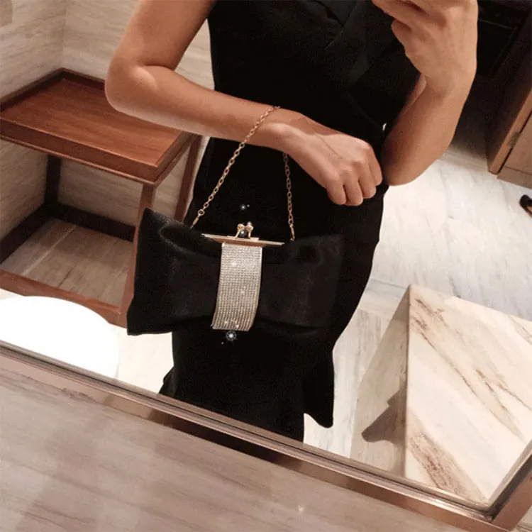

High quality new fashion exquisite pleated dinner Korean style style Diagonal female bag Chain bag Butterfly bag