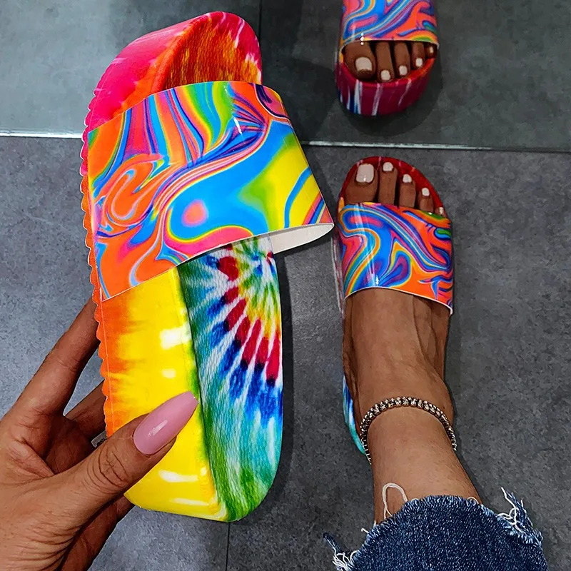 

2020 Platform Sandals For Women And Ladies Flat Sandals Slide Slippers Tie Dye Winter Sandals Girls New Fashion Design