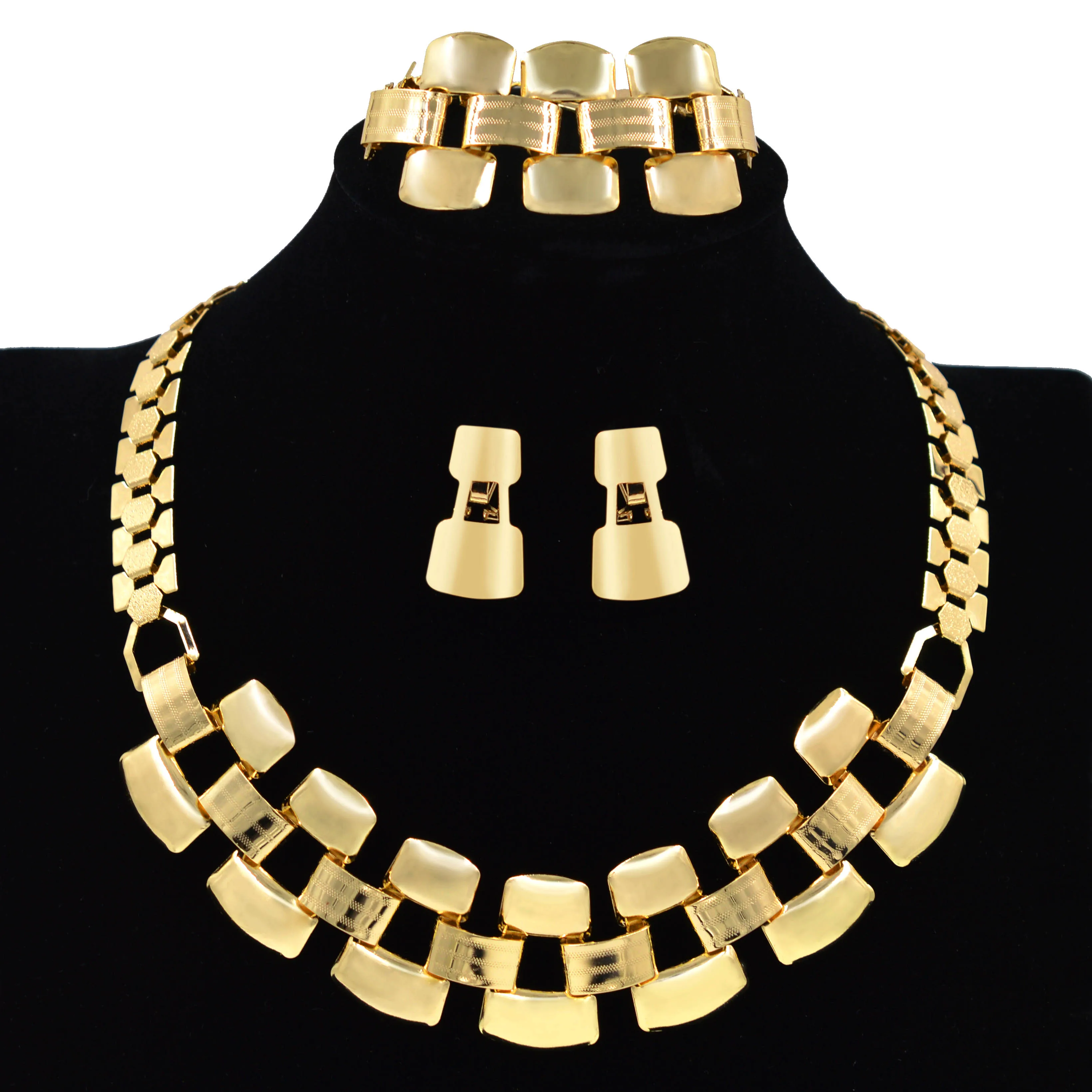 

2021 New High Quality Copper Card Romantic Party Wedding Earring Necklace and Bracelet Sets