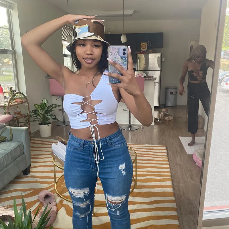 

W-C-910A 2021 Teen Girls Chic Sexy Single Shoulder Crop Tops Young Ladies Women Bandage Front Open Tank Tops Vest, White / black / brown