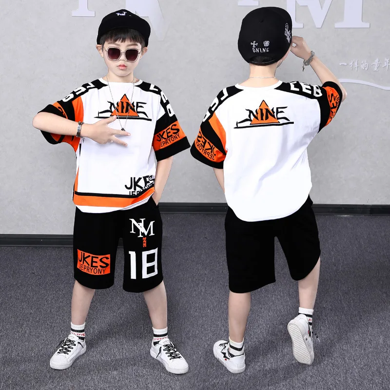 

Boys printed European and American hip-hop t-shirt boys loose casual half-sleeved summer short-sleeved boys suit