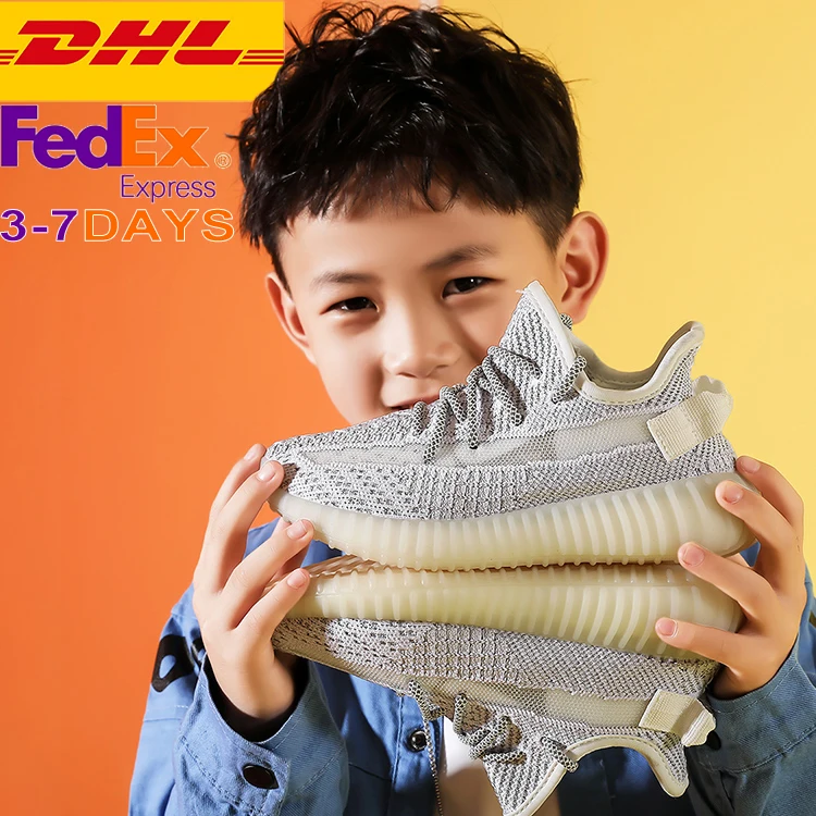

Wholesale Cheap Kid Yeezy Fashion Stock Sneaker Light Casual White Toddler Boys Girls Kids Running Sport Children's Shoes
