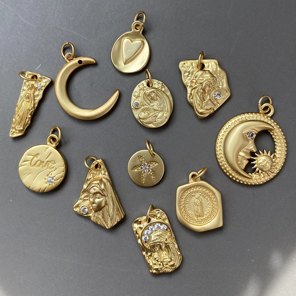 

fashion pendant 18k Plated Pendant Virgin Mary Moon And Star Heart Jewelry Pendant Charms Gold&Silver charms For Making Jewelry