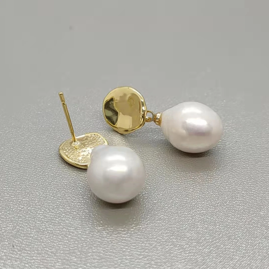 

Simple and fashionable 14K gold filled lentil-shaped earrings 10-11 mm drop-shaped baroque freshwater pearl earrings