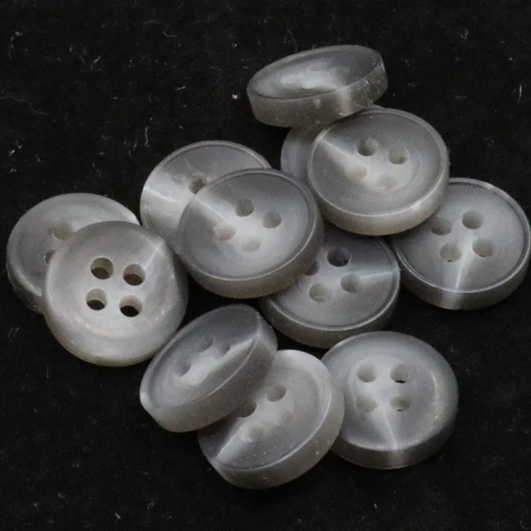 

High quality custom plastic resin buttons white black shirt 4 hole buttons for clothing