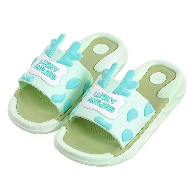 

Children sandal cartoon lovely fawn beautiful factory wholesale flat non-slip beach shoes home protection shoes