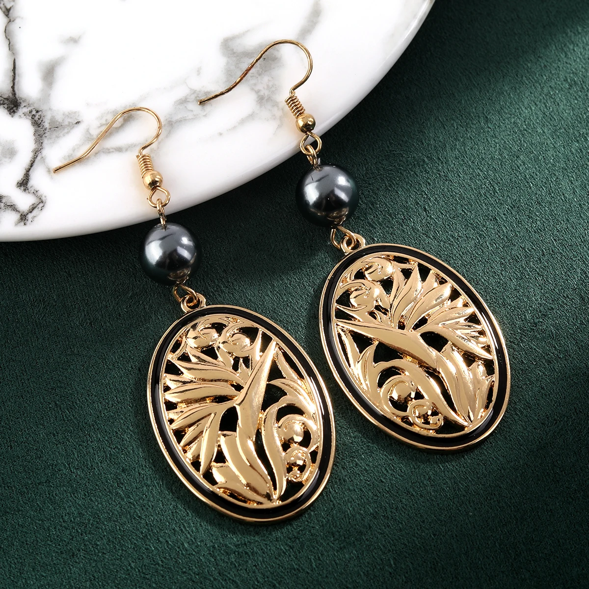 

Hawaiian 18k gold plated black pearl oil drop round pendant earrings trendy long drop earrings women wholesale