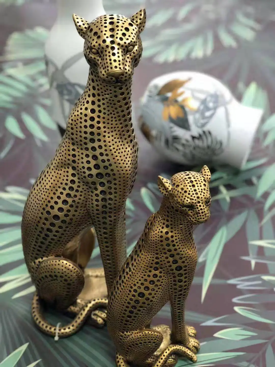 Resin Life Size Dog Figurines Statues For Home Decoration Buy Cheap