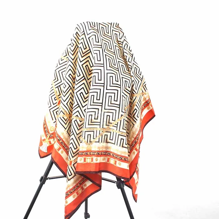 

Hot sale new design fashionable silk scarf 110cm