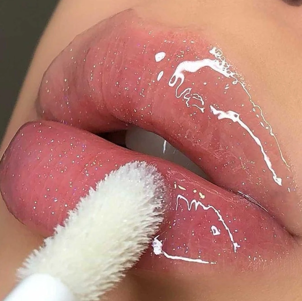 

High Quality Vegan Lip Gloss Custom Low Minimum Quantity Shiny Glossy Glitter Clear Long Lasting DIY Lip Gloss