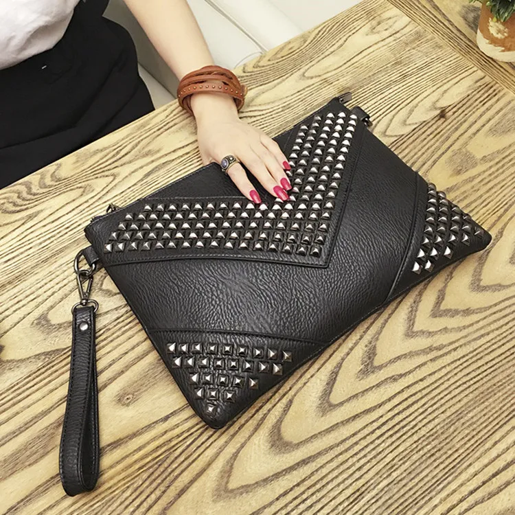 

Envelope Clutch Bag for Women Luxury design Purse and Handbags Fashion Rivet Party Evening Clutches For Ladies Shoulder Bag bao, Black,brown