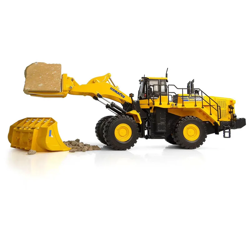 

Uh-8153 1:50 Komatsu Wa600-8 Stone Handler Model Excavator Metal Model Toy