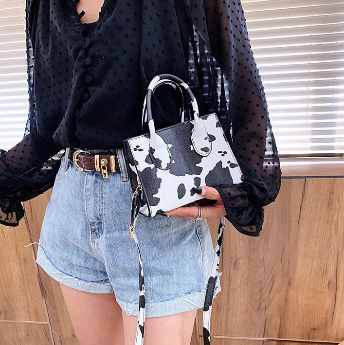 

Woman Leather Custom Shoulder Bags Trendy Unique Designer Purses 2020 Ladies Fashion Snakeskin Wholesale Handbags, White;beige;black;brown