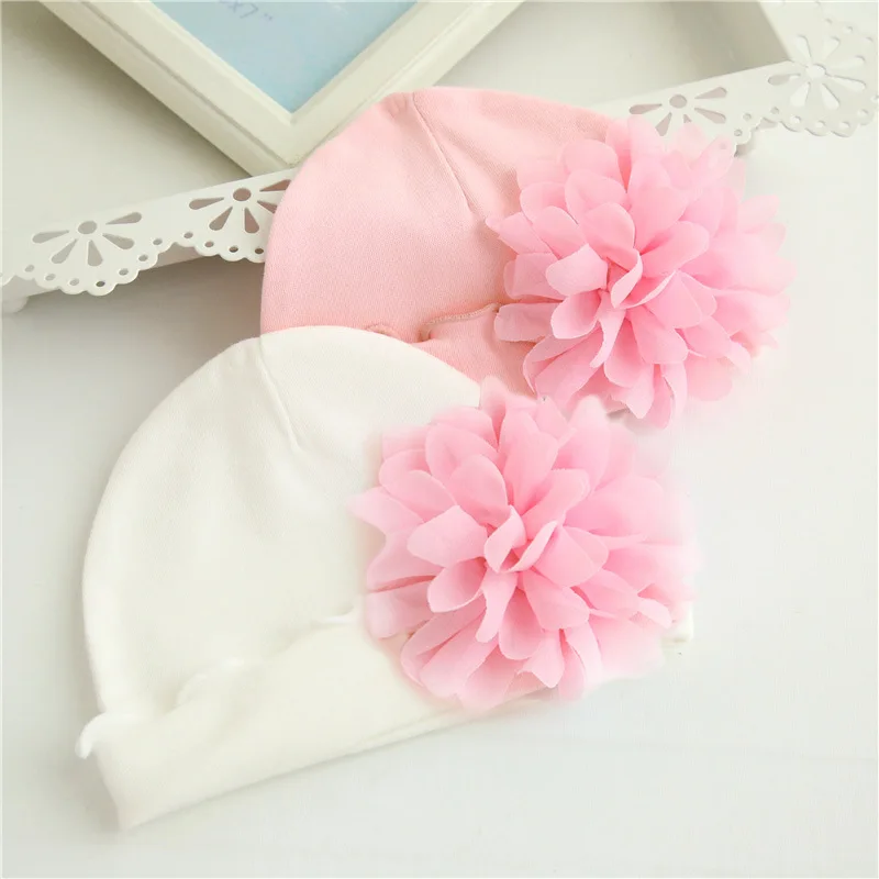 
High quality cute baby girl beanie floral applique baby hat infant cap 