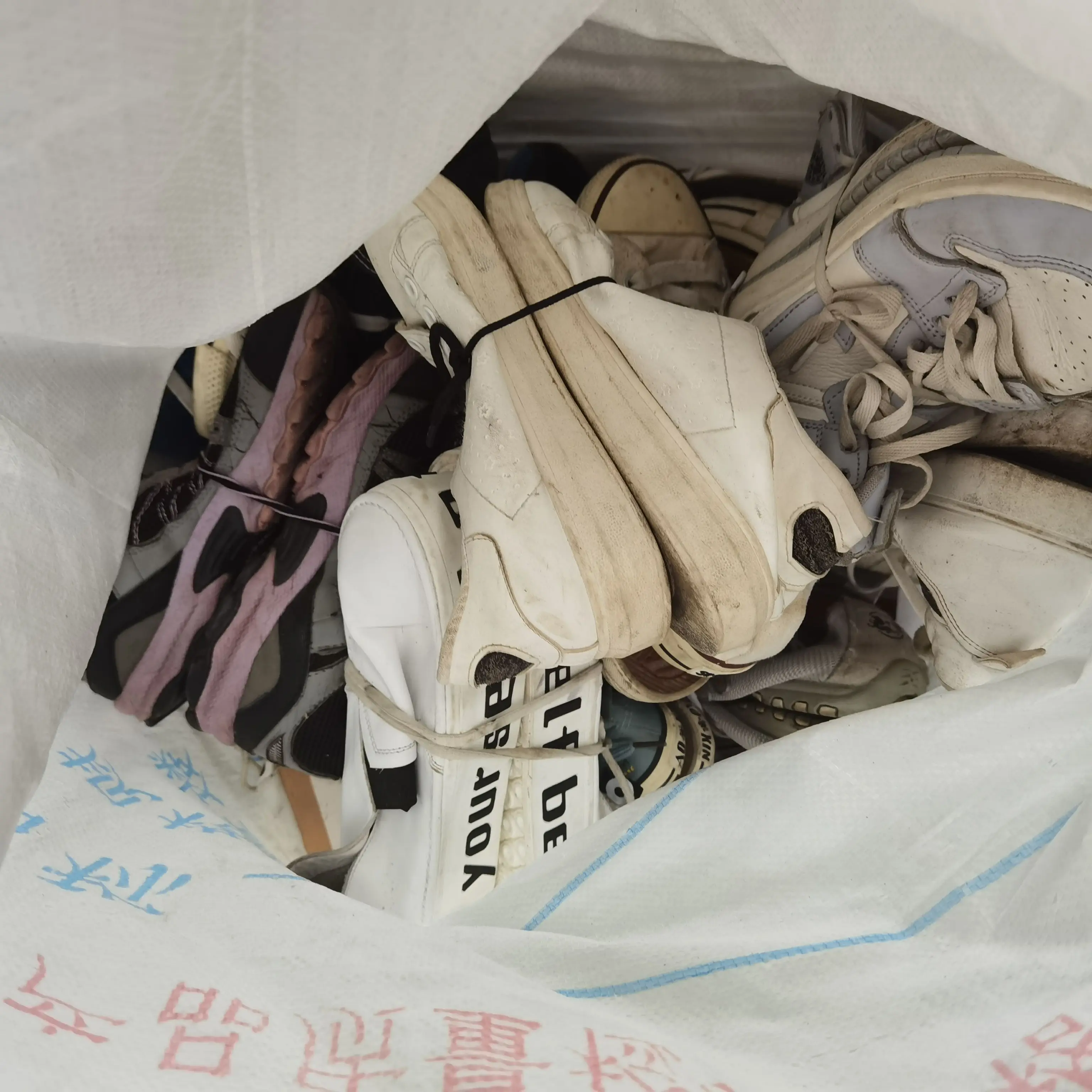 

Branded second hand shoes fairly used shoes in bales for sale in kenya, Mixed color