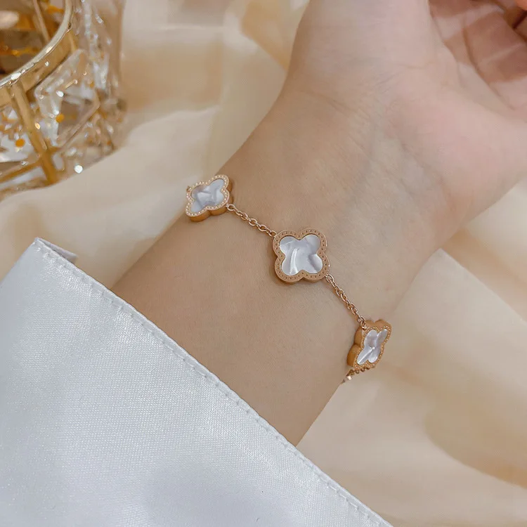 

Stainless steel shell lucky four-leaf clover bracelet temperament design personality simple bracelet for woman, Rose gold