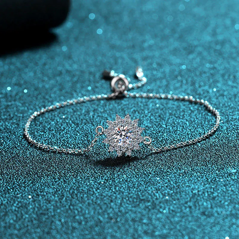 

Silver 925 Original 0.5 Carat Brilliant Cut Diamond Test Past Sparkling D Color Moissanite Gemstone Bracelet Chain for Women