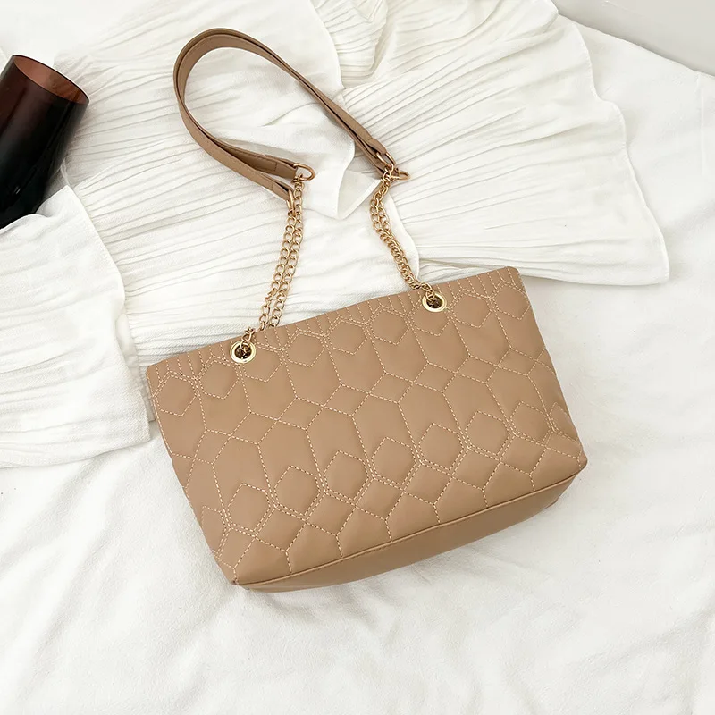 

Ladies Multicolor Rhombus Large Capacity Tote Bag Fashion Simple Solid Color Shoulder Bag, As picture