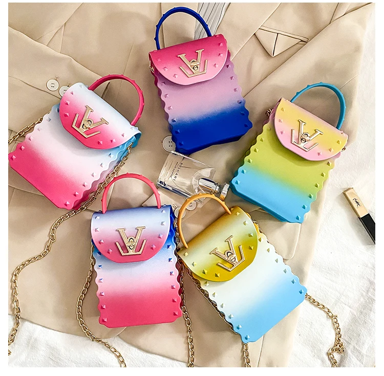 

2021 Mini mobile purses Louiss Viutton Bags Women Handbags Luxury Crossbody Rivet PVC rainbow bags Jelly Rivet Purse for Women, Please see the pic