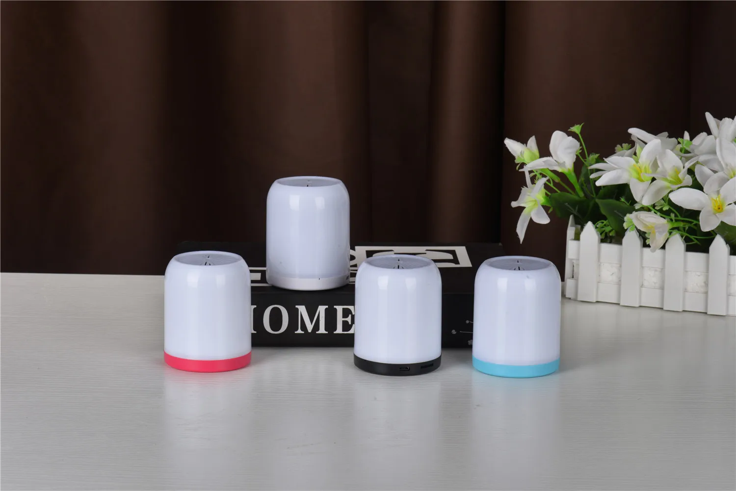 Senpaga Agordita logebla portebla sendrata sono malgranda mini bluetooth-promocio donac-parolanta karto-bendo led speaker - ANKUX Tech Co., Ltd