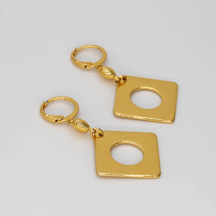 

New arrivals gorgeous square pendant earring delicate pendant hoop earrings clip earrings for women, Gold