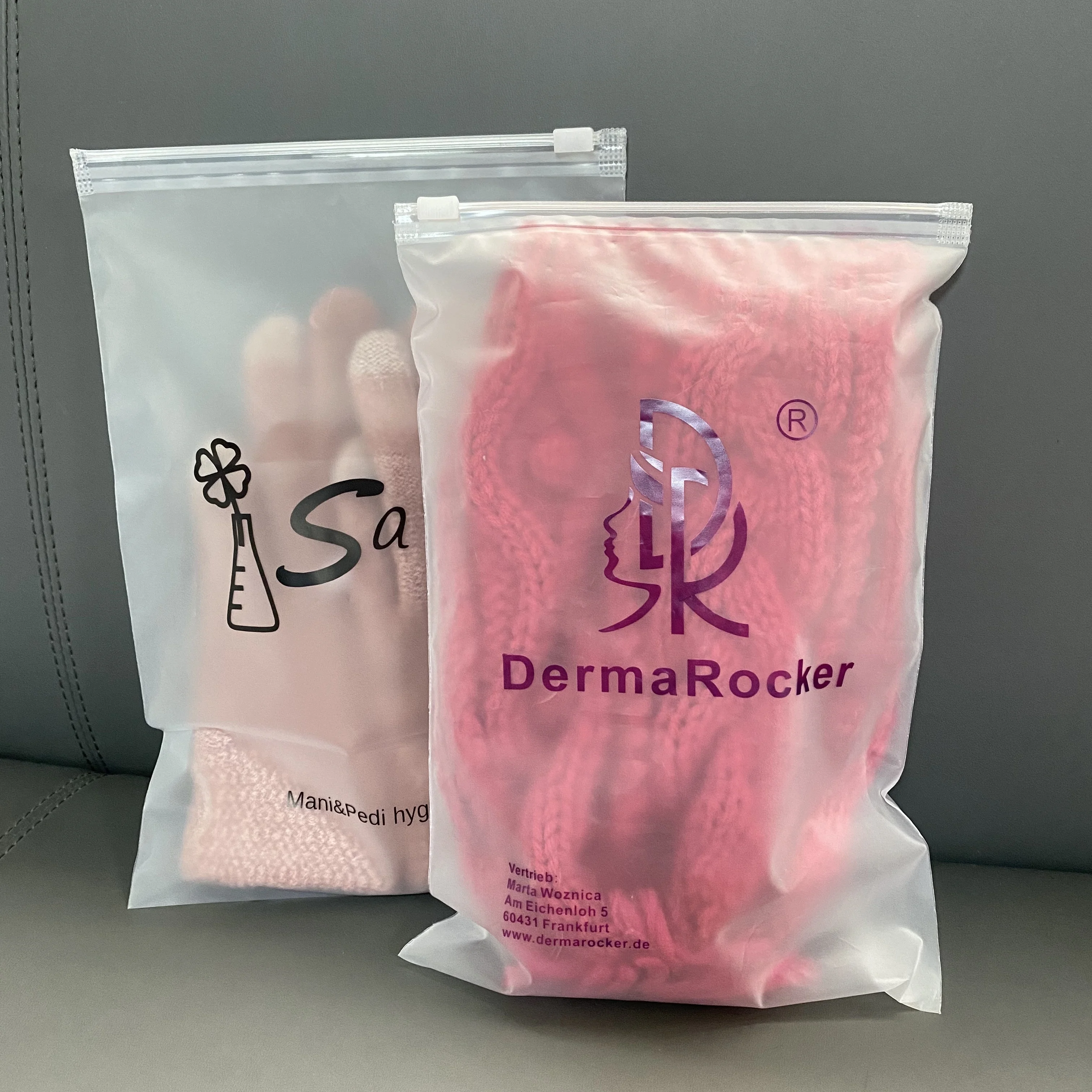 
Custom Logo Printing Slide Matte/ Frosted Biodegradable Zipper Plastic Bag Clear Clothing Tshirt Poly Zip Bag With Own Logo 