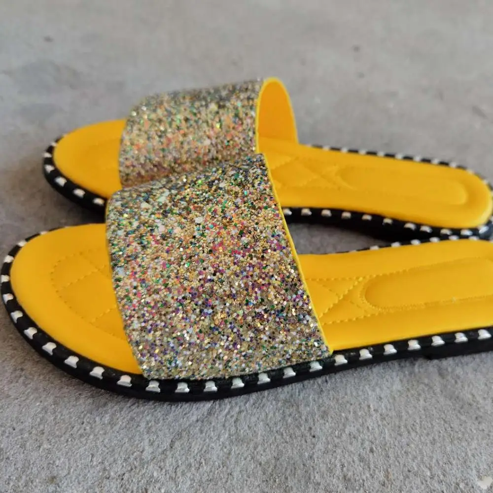 

XZ0612 Hot Sale Round Toe Flat Bottom Rhinestone Slippers Beach Slippers Sandals Rhinestone Slippers For Women