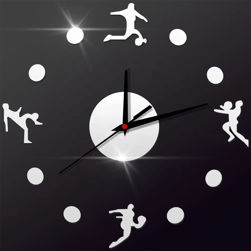 

DIY Mute Wall Clock Football Figure Acrylic Crystal Full Length Morden 3D Clock, Gold/silver/black/red