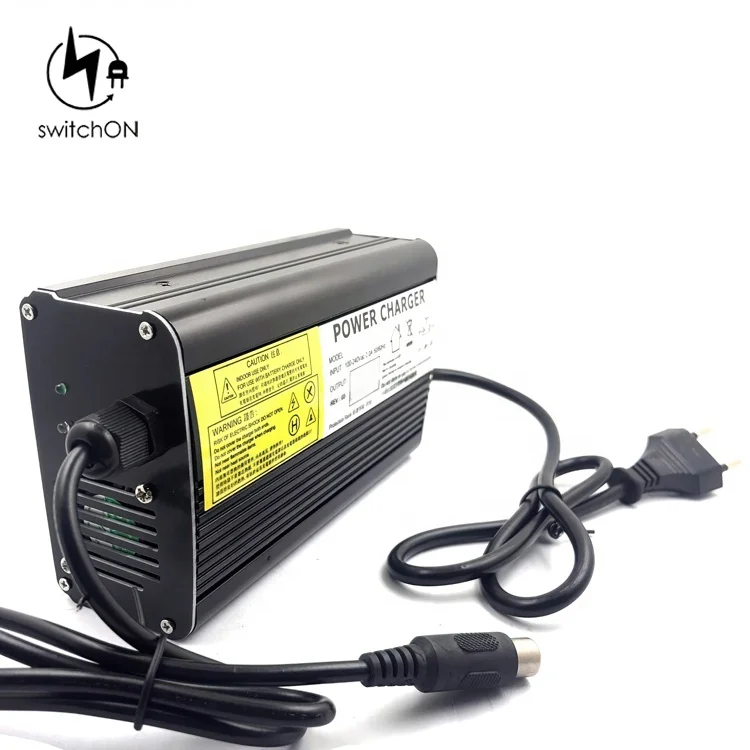 

Portable Scooter Battery Pack 60V Lithium Li-ion Battery Charger 67.2V 4A 16S, Black