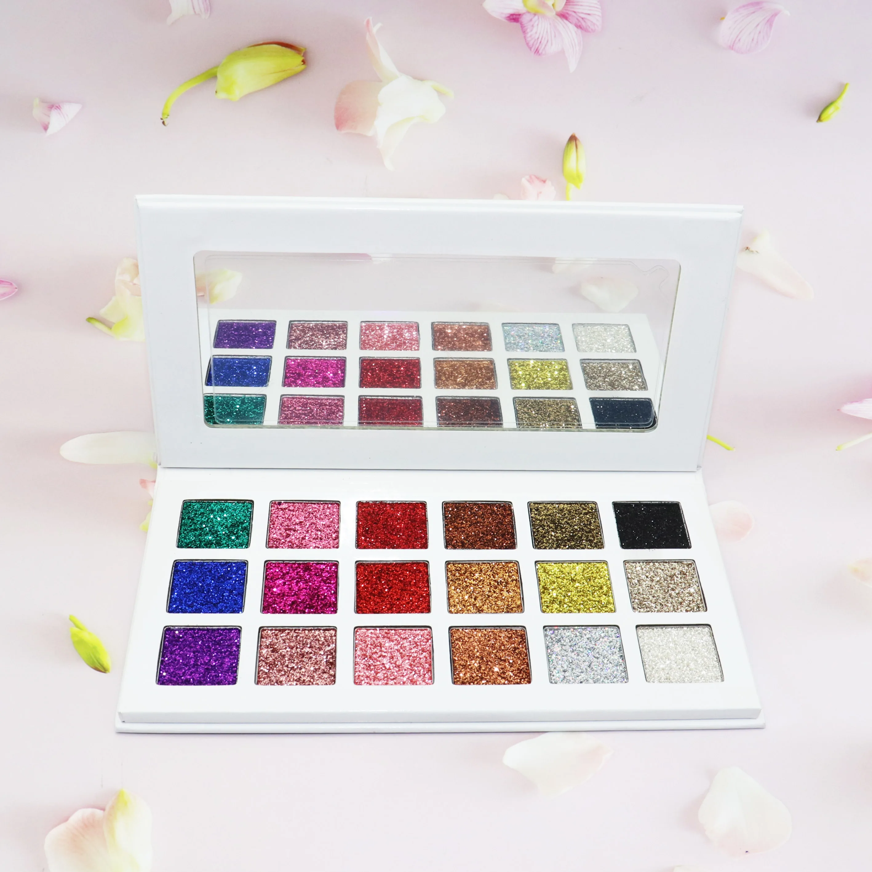 

Private Label Eyeshadow Palette No Logo 18 color Eyeshadow Palette