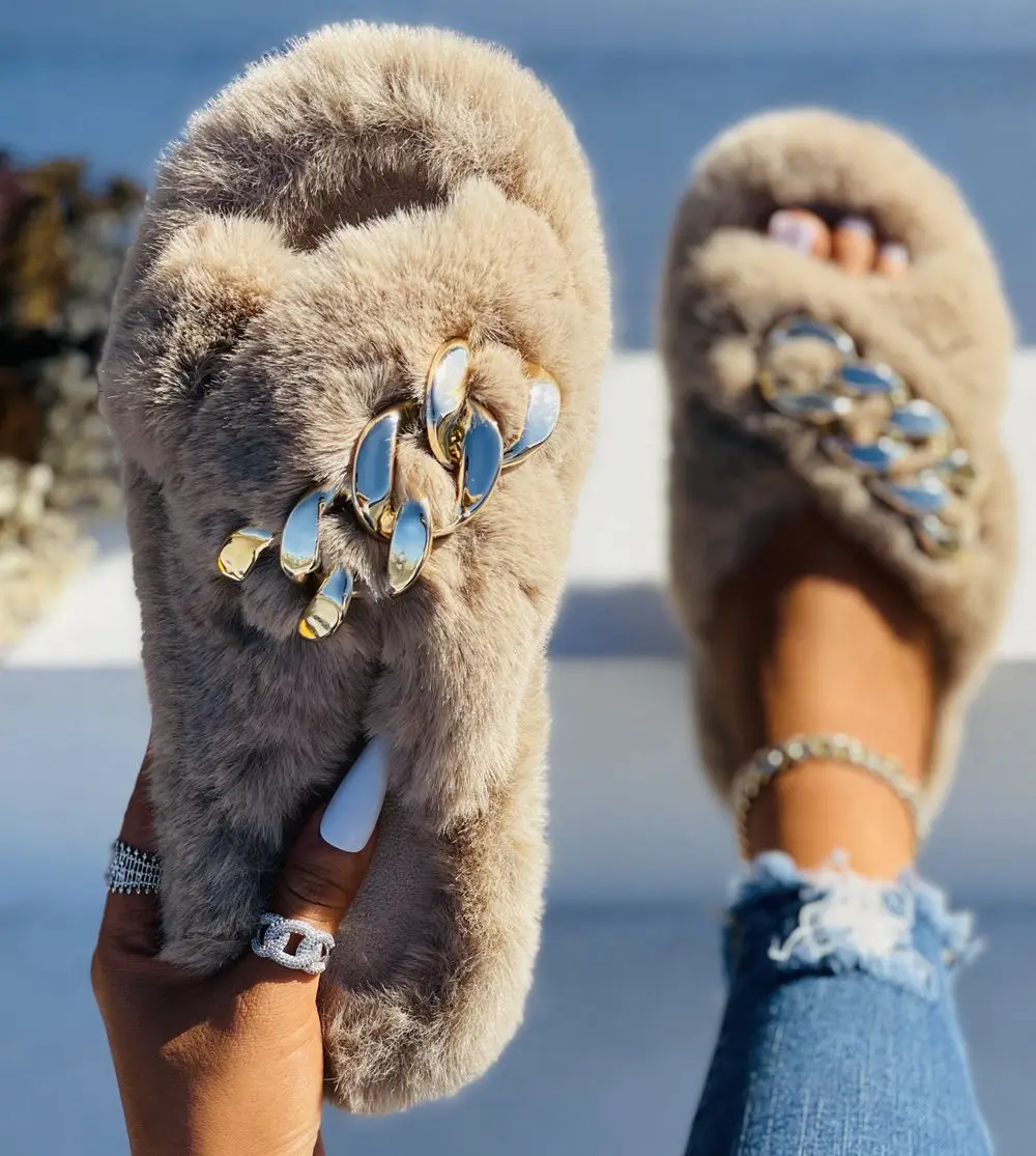 

2021 Fall Women Fur Sandal Jelly Footwear Chain Slide Casual Lady Winter Slipper Outdoor Cute Heel Flat New Design Fashion Shoe