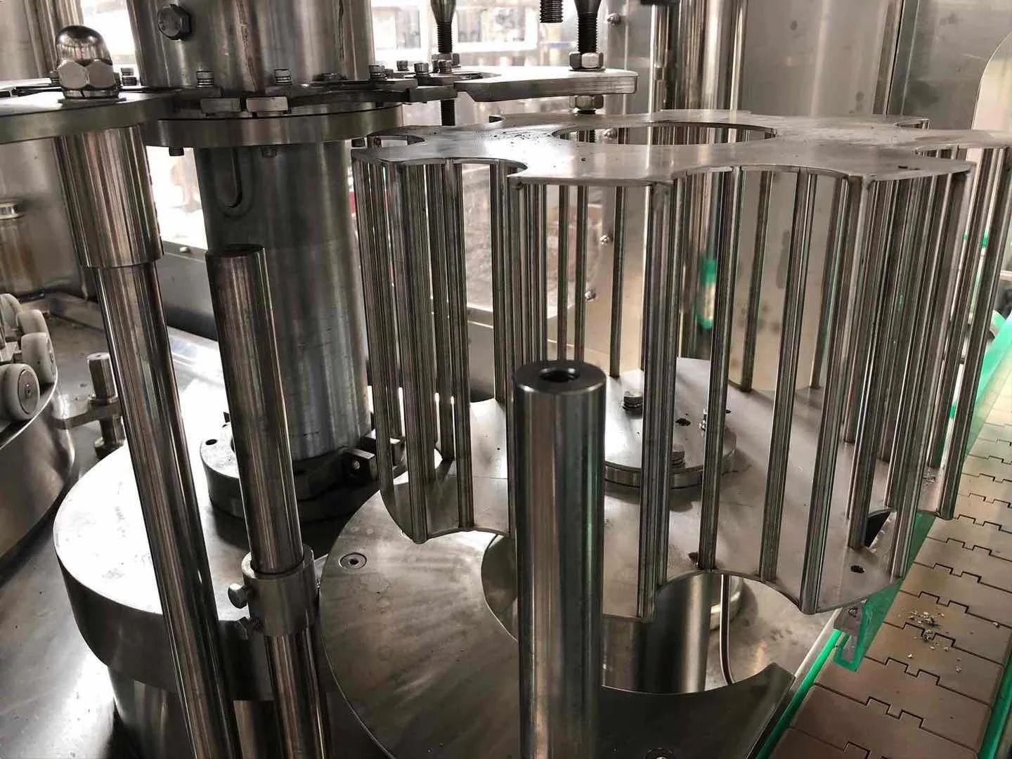 
Automatic 3-in-1 Bottled Pepsi Filling Machine manufacture 