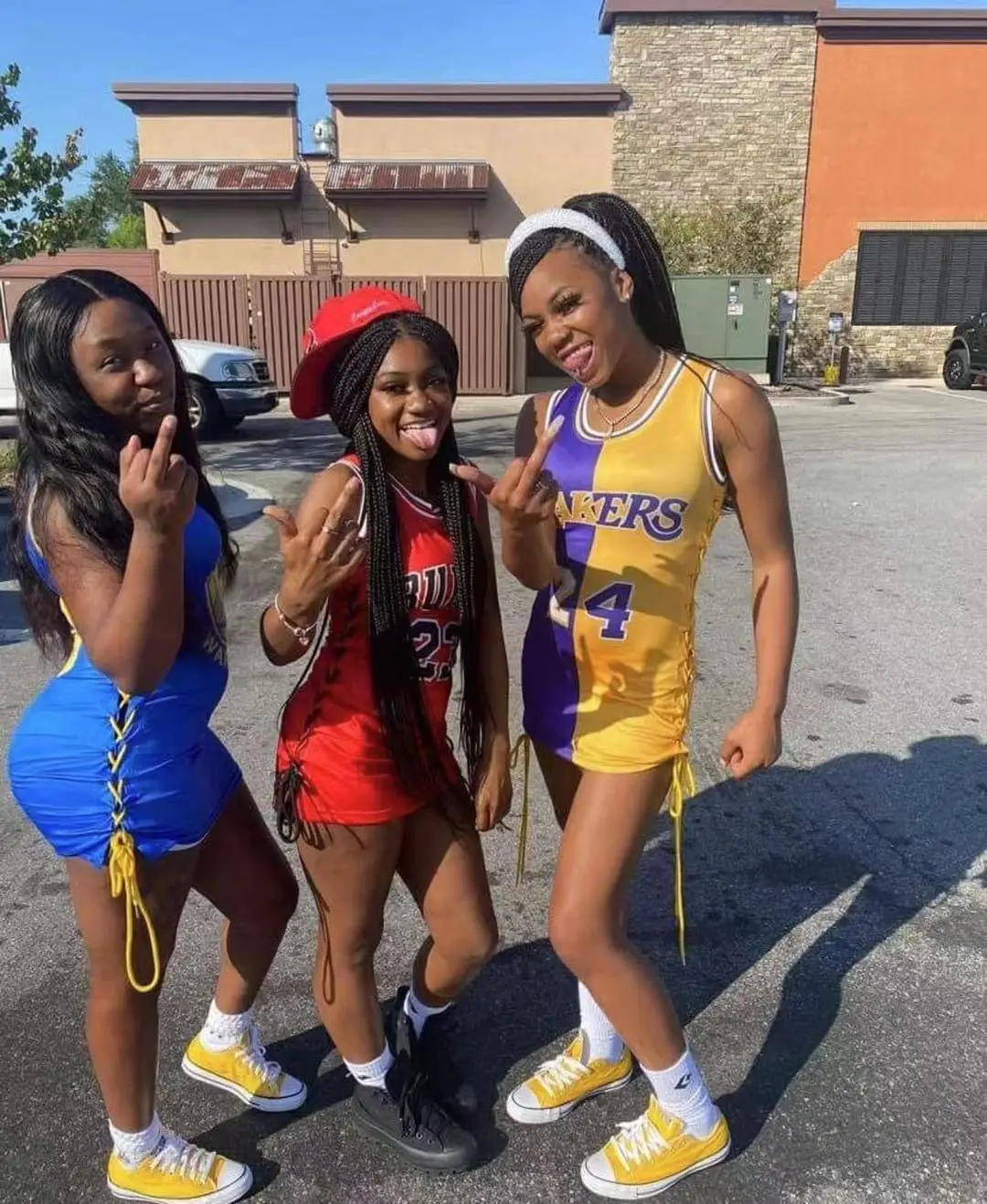 

2021 New Arrivals Lace-up Dress Sleeveless Round Neck Women's Basketball Dress Sexy Mini Dress, Picture color