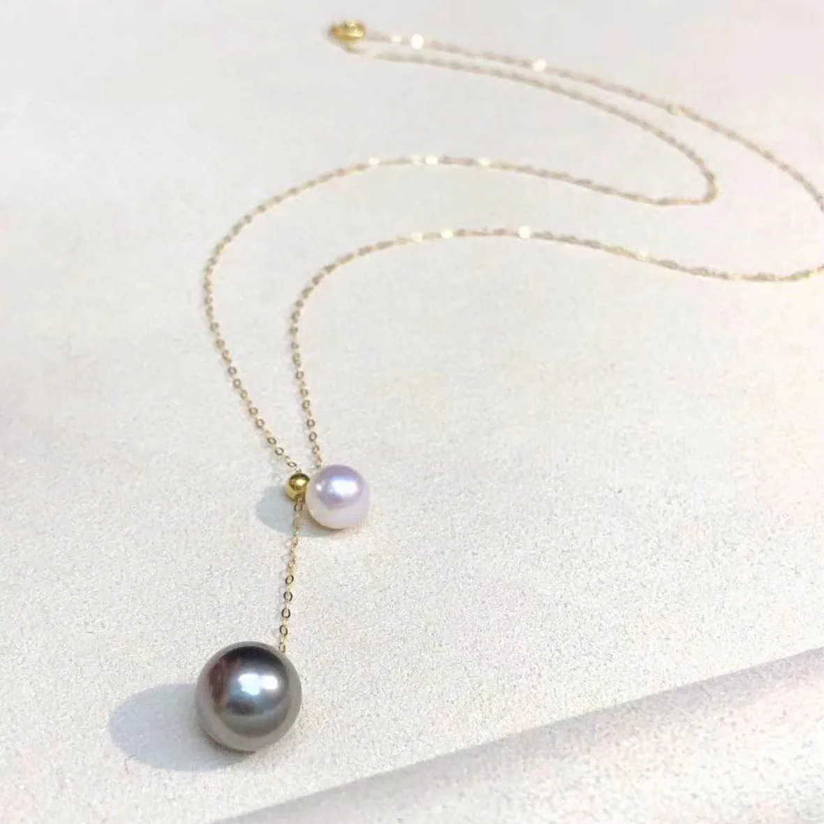 

Beautiful Solid 18K Yellow Gold Akoya White Pearl 7.5-8mm Necklace Genuine Gold Jewelry