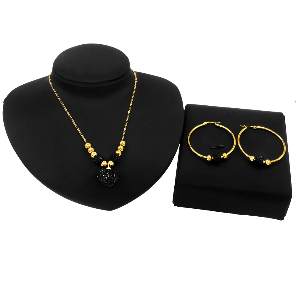 

Yulaili 18k Big Plated XOXO Jewelry Sets Golden Latest Design Cute Necklace Earrings Bangle Ring Four piece Jewelry Set