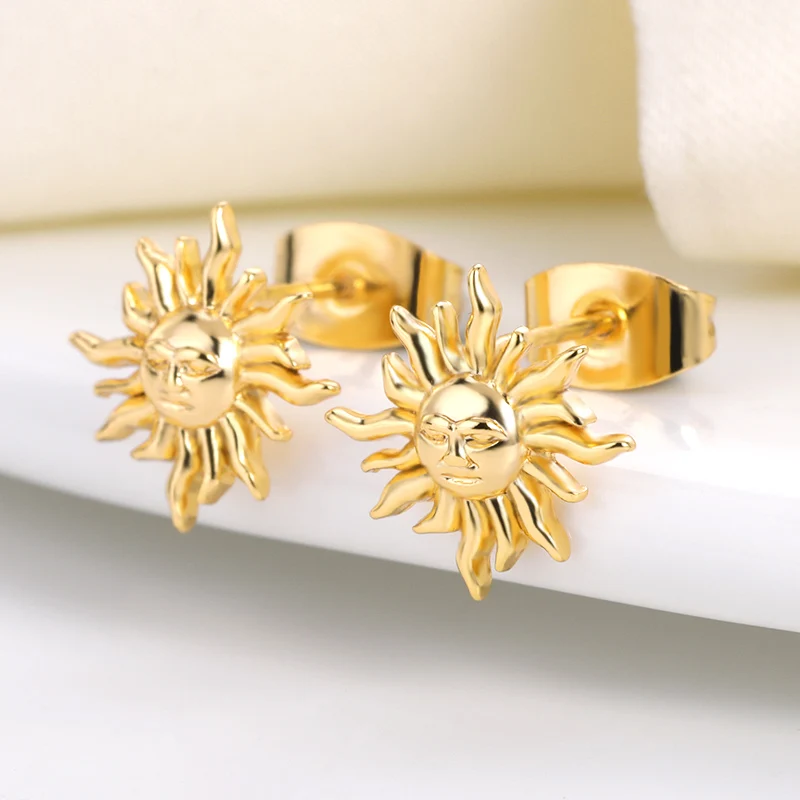 Gold Plated 18k Smile Face Big Sun Charm Women Stud Earrings