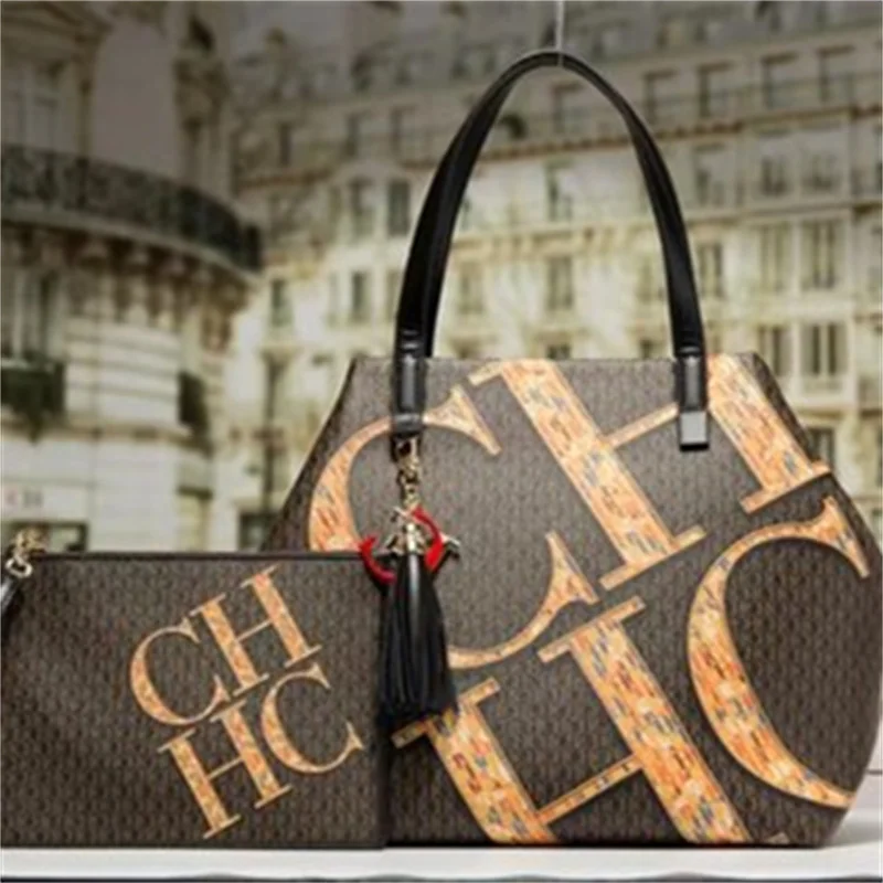 

2021 Famous Designer CH Brand Bags High Capacity Fashionable Leather Women's Handbag New Contrast Letter Printed Shoulder Bag