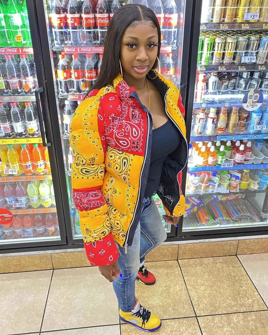 

Woman Bandana Puffer Coats Jackets Long Puff Ladies Down Coats Women Winter Fashion Girls' Plus Size Bubble Coats